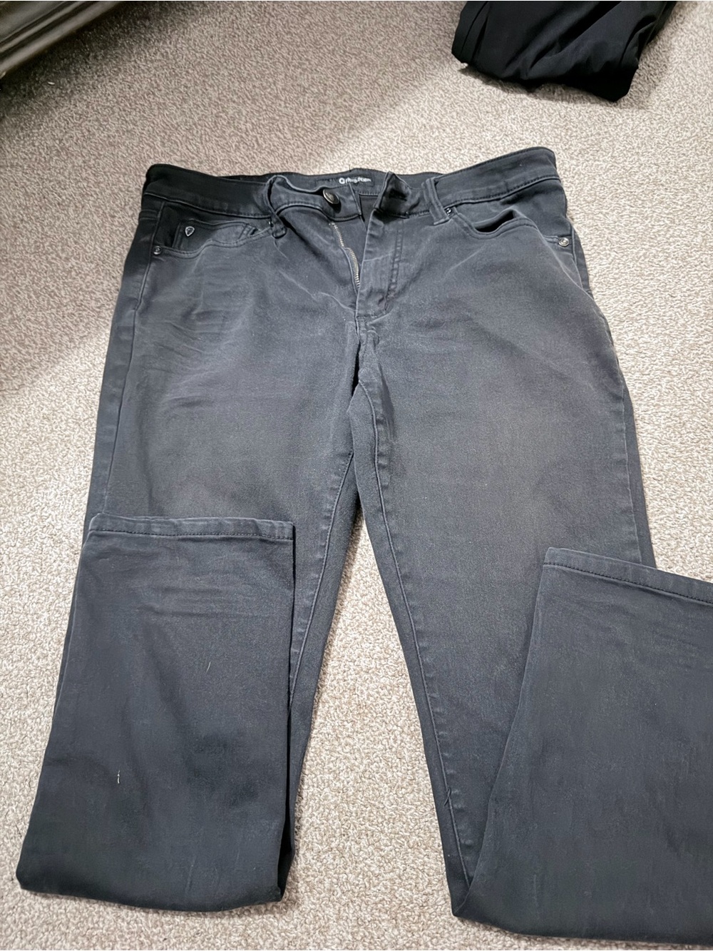 Men's Black Straight-Leg Jeans